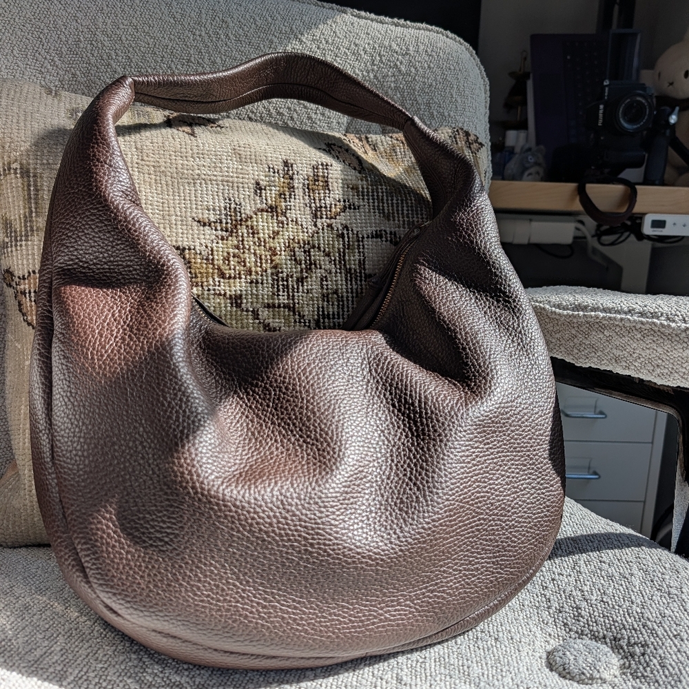 NWT Oliveve Lucia Hobo Chocolate Brown Italian Buffalo Cowhide - Picture 3 of 7